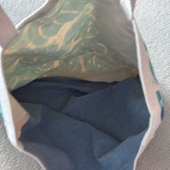 Jana Lam Tote NWT - Picture 4 of 7